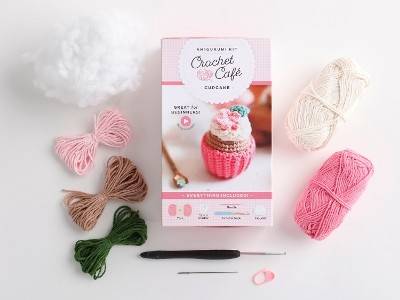 Crochet Café Amigurumi Kit Cupcake: Everything You Need Is Included: 100%-Cotton Yarn, Crochet Hook, Stitch Marker, Tapestry Needle, Fiberfill, Step-by-Step Leaflet, and Exclusive Instruction Videos;