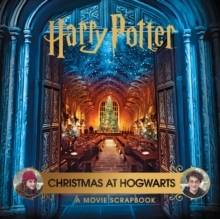 Harry Potter - Christmas at Hogwarts: A Movie Scrapbook
