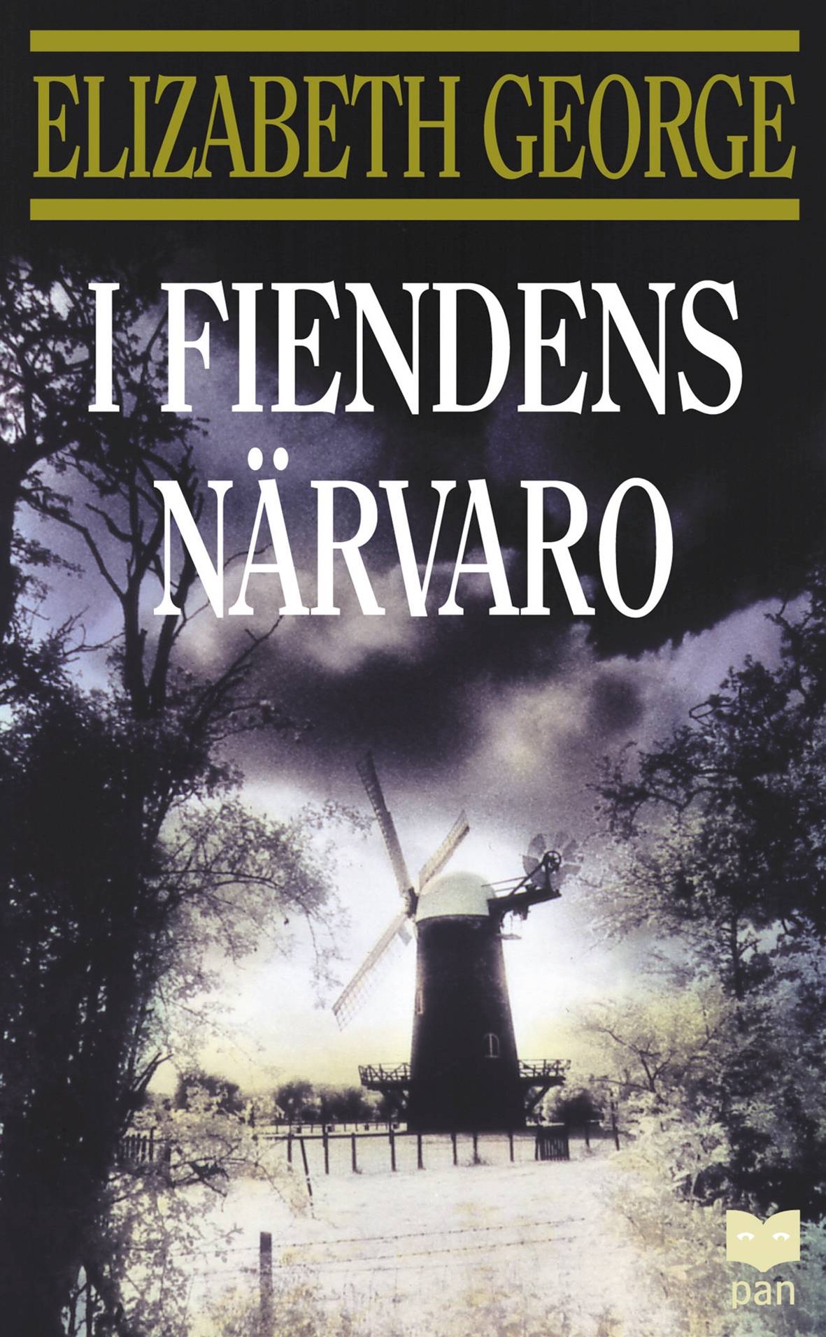 I fiendens närvaro