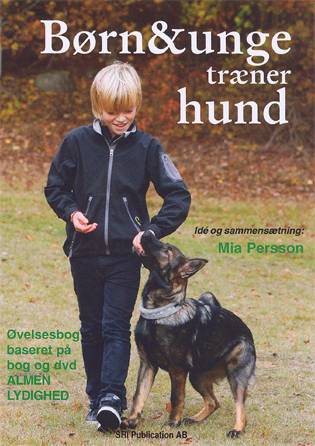 Boern&unge traener hund