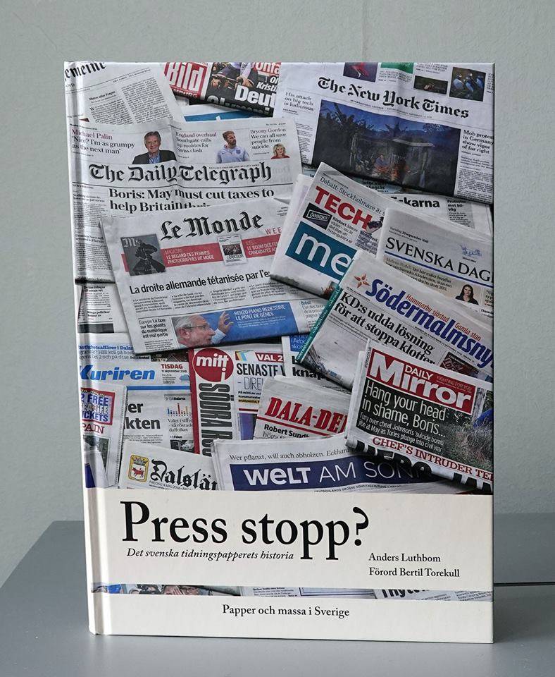 Press stopp? : det svenska tidningspapperets historia